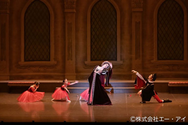 「白鳥の湖」第3幕